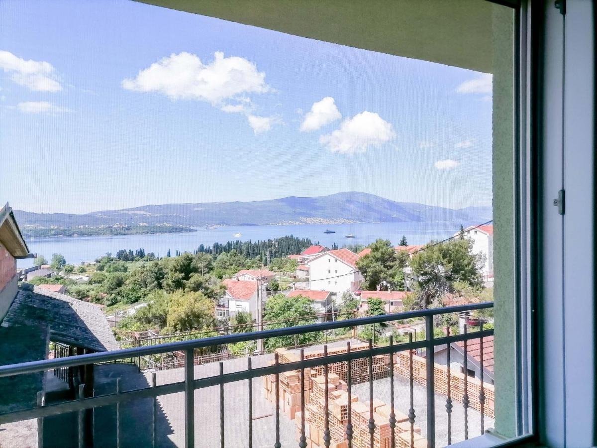 Apartments Siesta Tivat Exteriér fotografie