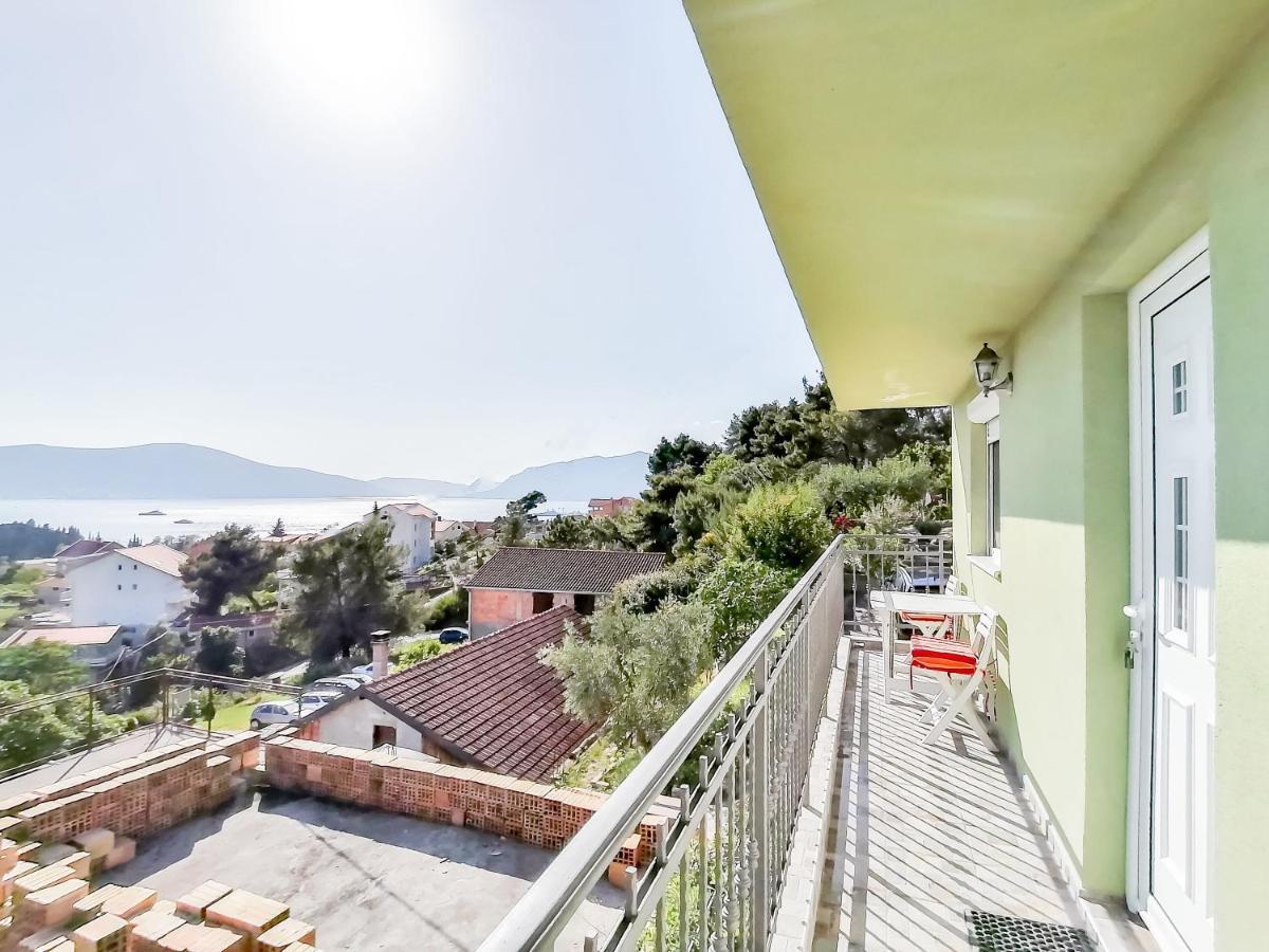 Apartments Siesta Tivat Exteriér fotografie